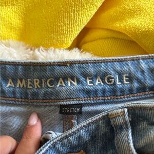 American Eagle Ripped Mom Jeans- Size 4